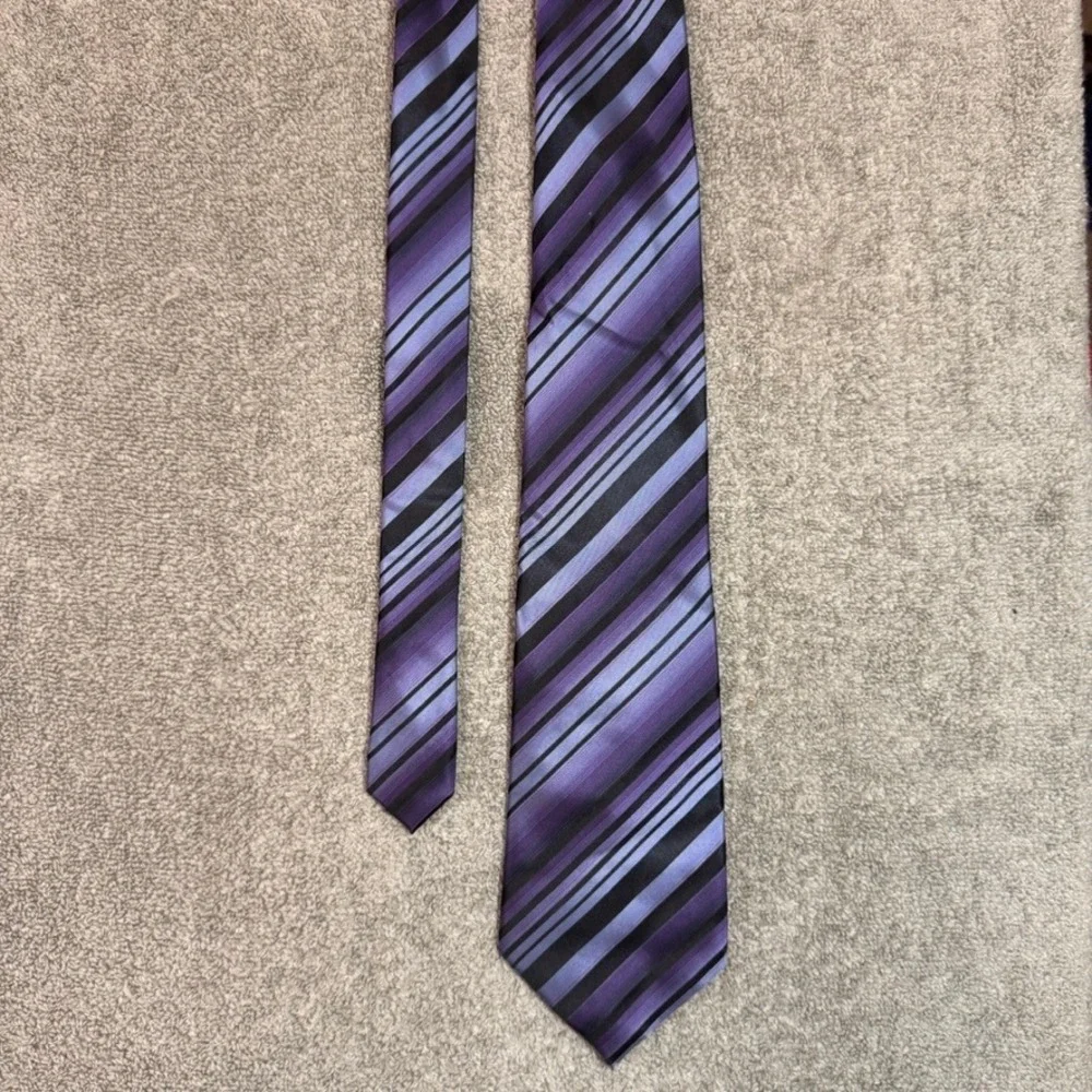 Van Heusen Mens Purple Black Striped Silk Necktie Stain Resistant Handmade Tie